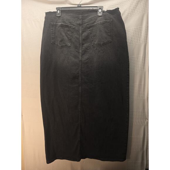 Wild Fable Skirt Juniors 17 Black Frayed Denim Middle Open Slit Y2K Grunge 5680 - Picture 5 of 7